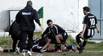 Μην το πει ούτε του… Παπα(χρήστου)