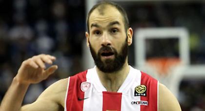 Repeat ο Ολυμπιακός, repeat και ο Σπανούλης!