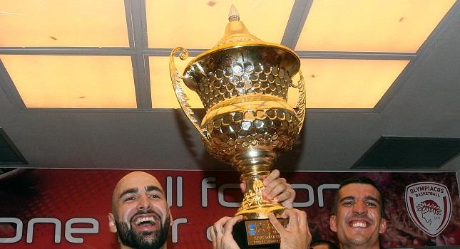 Κέσελ: «Απολαύστε τη στιγμή πρωταθλητές»