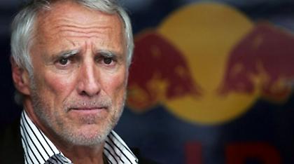 Επίθεση Red Bull σε Pirelli