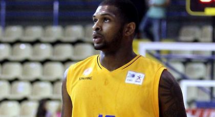 Πλήγμα με Τάιλερ Χάινς!