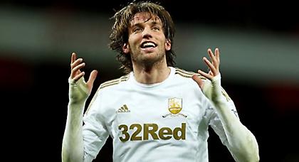 Πιστός στη Σουόνσι ο Μίτσου