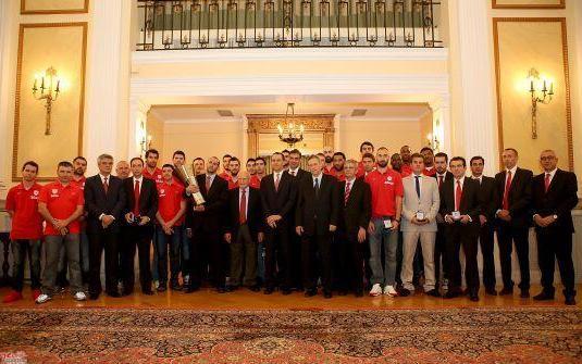 «Μας κάνατε περήφανους» (Video)