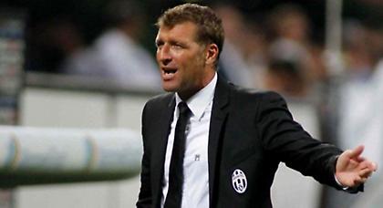 Με τριετή φυλάκιση απειλείται ο βοηθός του Κόντε