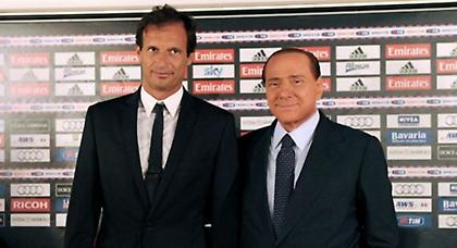 Κάτι θα ξέρει ο Μπερλουσκόνι