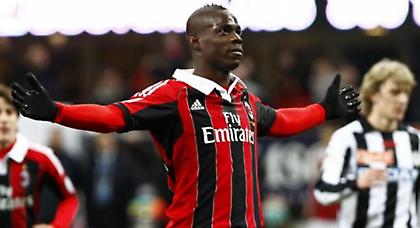 «Είμαι ένα παιδί που του αρέσουν οι γυναίκες και τα αυτοκίνητα»