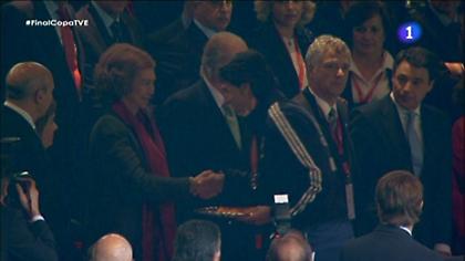 Σνόμπαραν την απονομή Μουρίνιο και Ρονάλντο