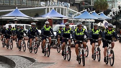 Δημοτική Αστυνομία με... ποδήλατα στο κέντρο της Αθήνας