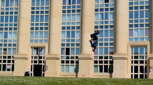 Αυτό ναι! Είναι ρεκόρ κωλοτούμπας