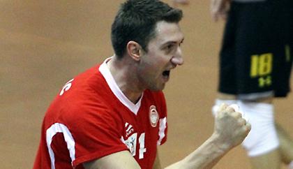 Συνεχίζεται η «ερυθρόλευκη» ενίσχυση