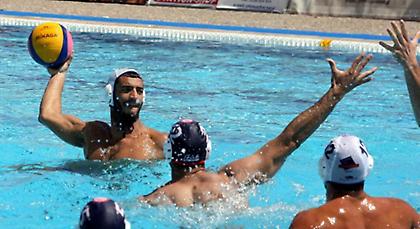 Στον Πειραιά η συνέχεια