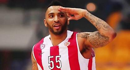 Λο: «Δεν υποτιμάμε κανέναν»