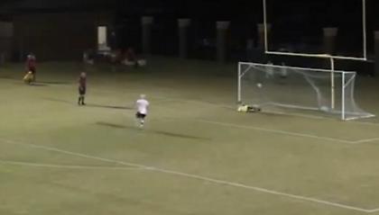 Η απόκρουση του πέναλτι, που τελικά δεν ήταν απόκρουση