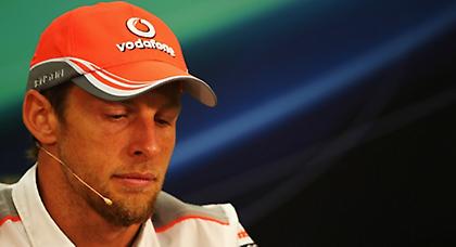 Μπάτον: «Δεν με ενδιαφέρει ένα πολυετές συμβόλαιο»