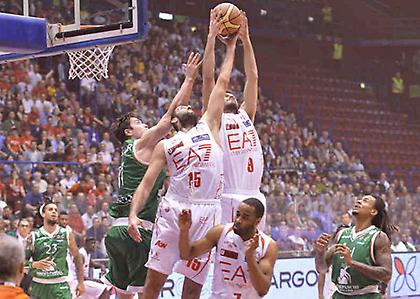 Έκλεισε το σπίτι της Αρμάνι η Σιένα!