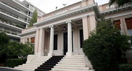 Δεν τα βρίσκουν στην κυβέρνηση για το αντιρατσιστικό