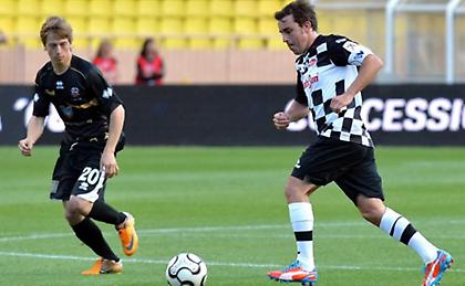 Άσε το τόπι, πιάσε το τιμόνι...