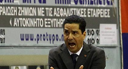 «Δεν μπορούμε να χάνουμε με διψήφια διαφορά στην πρώτη περίοδο»