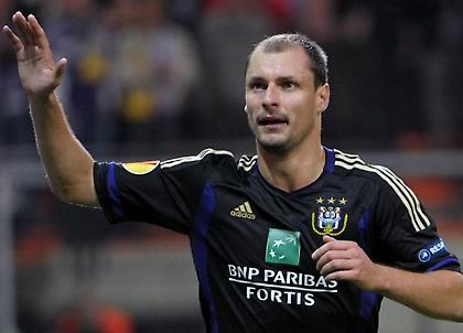 FC: Η τελευταία ζεμπεκιά του Γιοβάνοβιτς