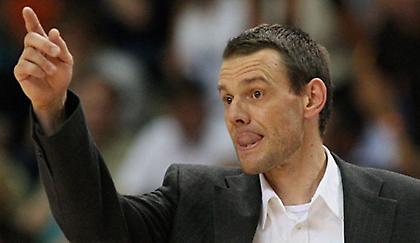 Τέλος ο Κοχ από τη Βόννη