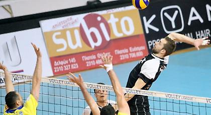 Στον Παμβοχαϊκό ο Κανέλλος