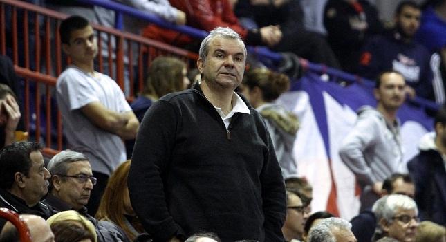 Έξαλλος ο Λιανός με την αστυνομία!