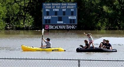 Μια νεκρή από πλημμύρες στο Σαν Αντόνιο