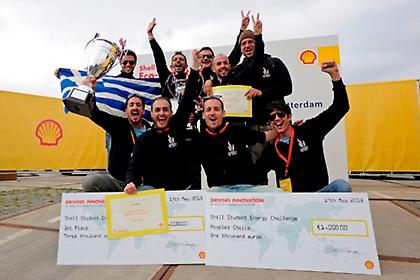 Ηρωες οι Ελληνες φοιτητές…