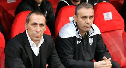 Από αναβολή σε αναβολή