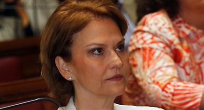 Η Ρεπούση τώρα αμφισβητεί και τη γενοκτονία των Μικρασιατών