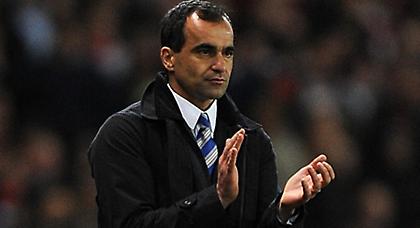 Τέλος η Γουίγκαν, Έβερτον ενόψει για Μαρτίνες