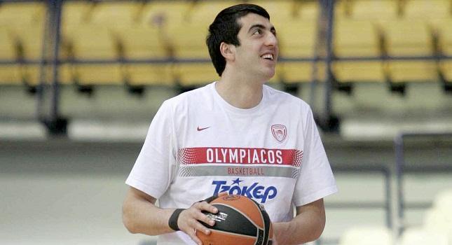 Σερμαντίνι μέσα, Κατσίβελης έξω