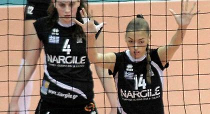 «Κοκκινίζει» η Λαμπρούση