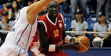 Έβγαλε «σκούπα» η Γαλατάσαραϊ