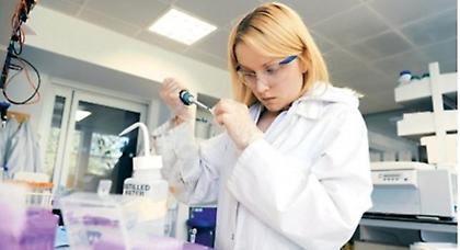 «Ψήλωσε» 40 πόντους κι έγινε μητέρα