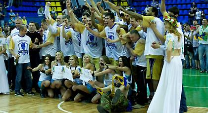 Πρωταθλήτρια η Μπουντιβέλνικ