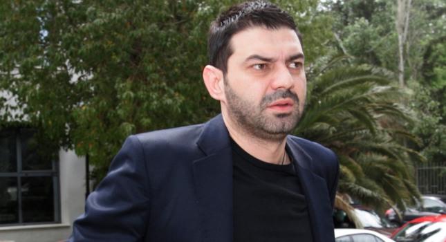 Πρώτα η άδεια, μετά ο «άσος»