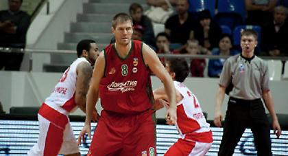 Σταματάει το μπάσκετ ο Ζαβρασένκο