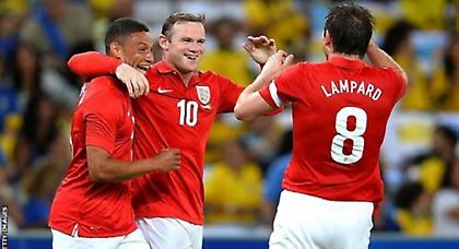 Τα εύσημα στον Τσάμπερλεϊν από Χόγκτσον