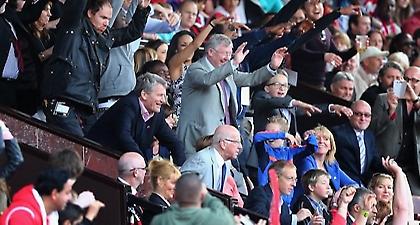 Ο Σερ Άλεξ έγινε οπαδός (video)