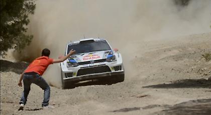 Εντυπωσιακό όπως πάντα το Ακρόπολις