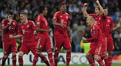 Οταν οι Βαυαροί τσαλάκωσαν τη γραβάτα...