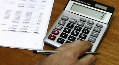 Εκτός ΦΠΑ 415.000 μικρομεσαίοι