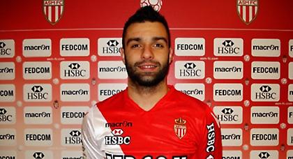 Τζαβέλλας: «Με το ζόρι να με διώξετε…»