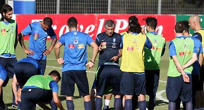 Δύο τα… διλλήματα του Σάντος