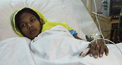 Σώθηκε μετά από 17 μέρες παγιδευμένη στα ερείπια