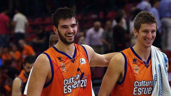 «Έδεσε» και Ντούμπλιεβιτς η Βαλένθια