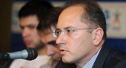 Χαλβατζάκης: «Μακάρι να διοργανώναμε μία κλειστή λίγκα»