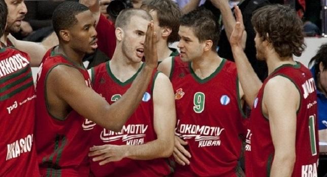 «Ζει» με Καλάθη και Μπράουν