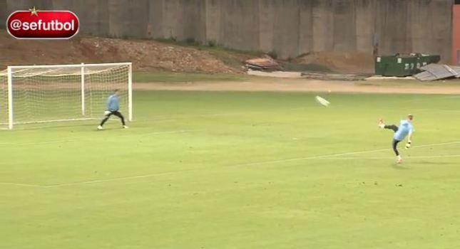 Το «ζωγράφισε» ο… Ντε Χέα! (video)